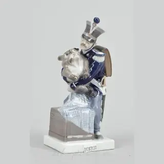 Солдат и Собака. Дания, г. Копенгаген, Royal Copenhagen