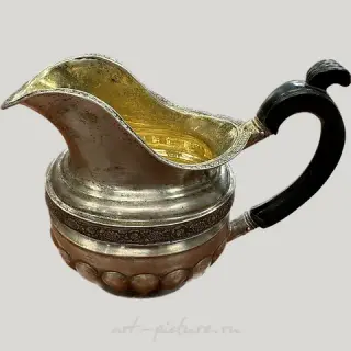 Русский серебряный молочник. Россия, 1830 год.