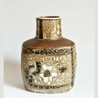 The text translates to "Royal Copenhagen Baca Flask Vase. Nils Thorsson."