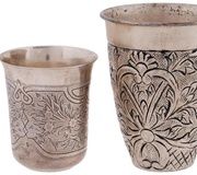 Антикварные русские серебряные чашки с ручной гравировкой цветочного орнамента