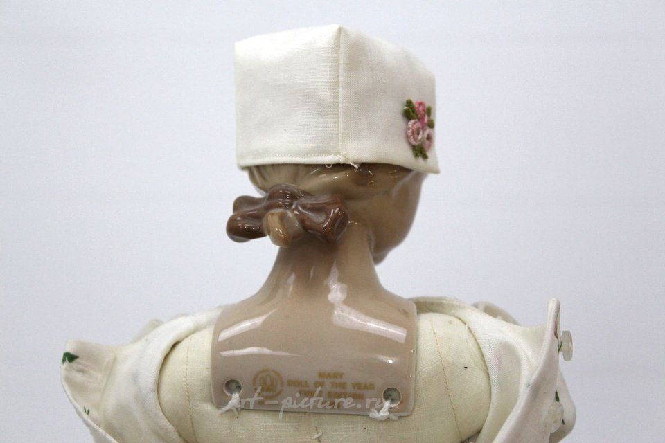 Annual porcelain doll Maria Mary. Bing & Grondahl.