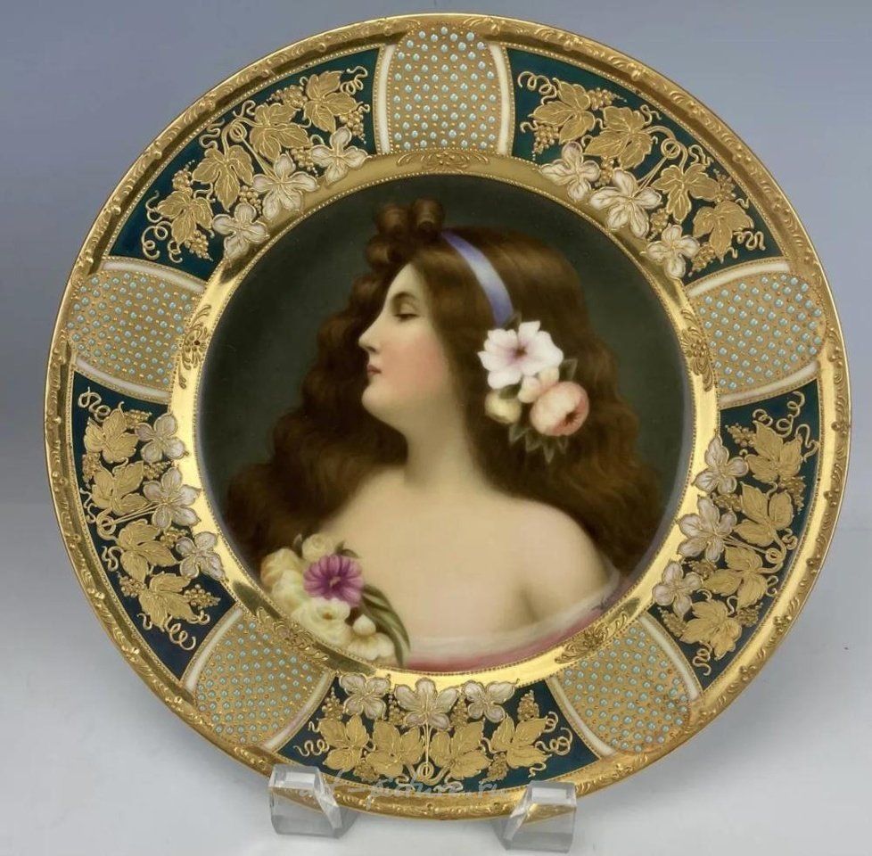 Royal Vienna Porcelain , A JEWELED ROYAL VIENNA PLATE