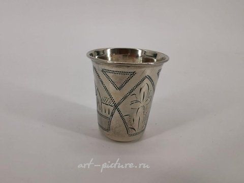 Русское серебро, МАЛЕНЬКИЙ РУССКИЙ СТАКАН / ВОДОЧНЫЙ СТАКАН
