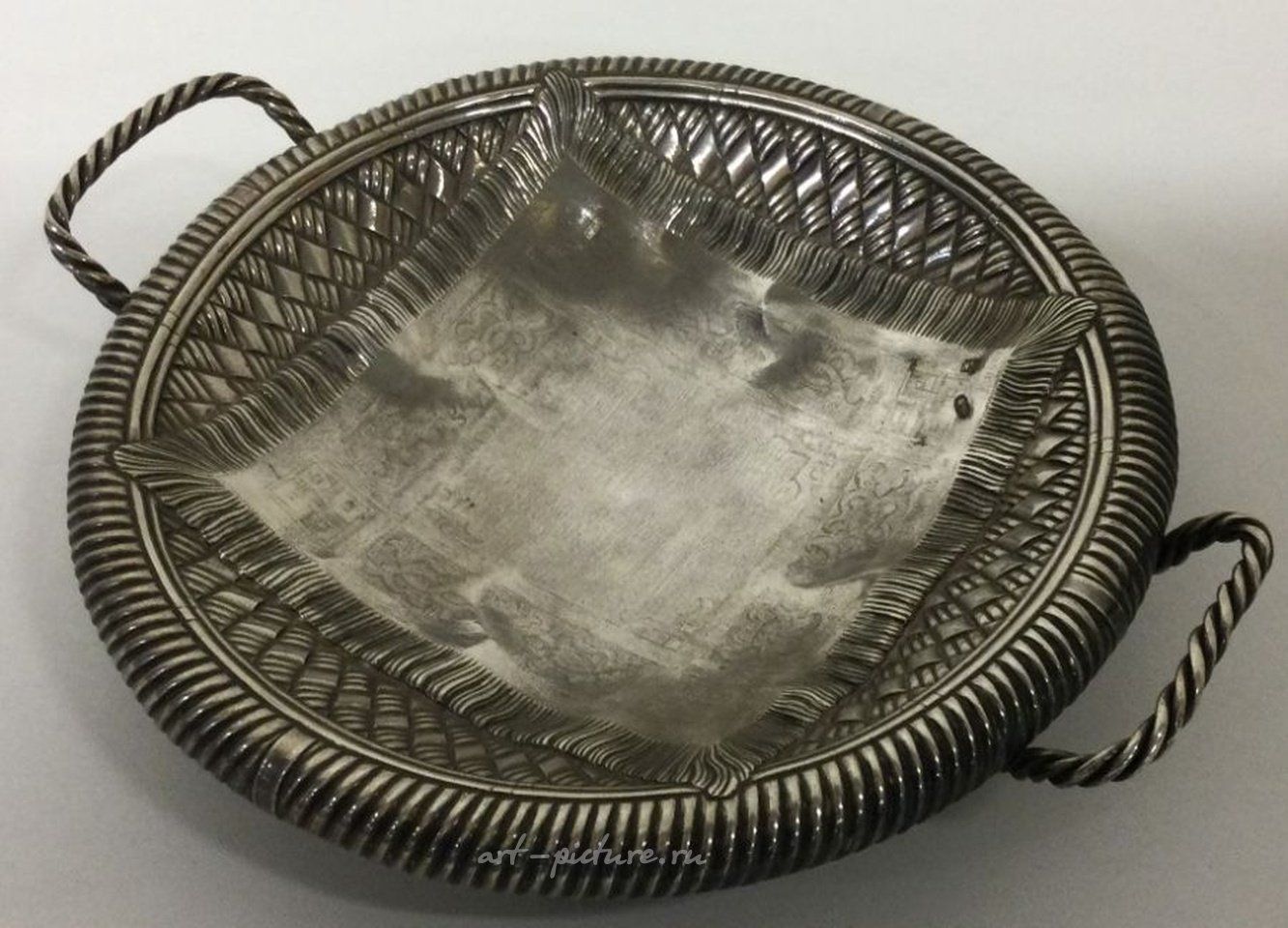 Русское серебро , Очень редкая серебряная хлебница начала 20-го века