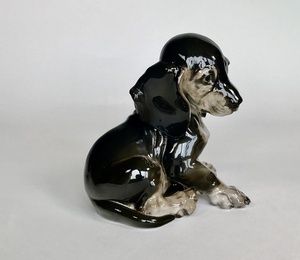 Figure "Young Dachshund" Rosenthal Germany 1936