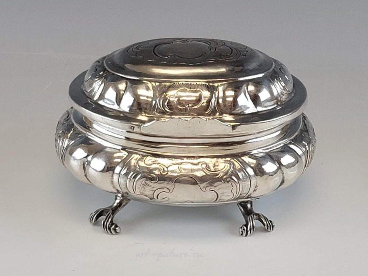 Русское серебро , Редкий антикварный русский серебряный ящик 18 века, 1766 год