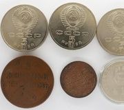 Русские монеты, включая серебряные образцы