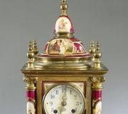 Фарфоровые часы в стиле Королевской Вены, XIX век