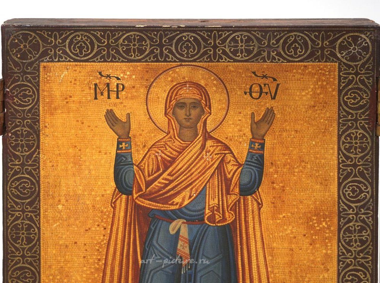 Русское серебро , Четыре русских иконы включают "Богородицу"