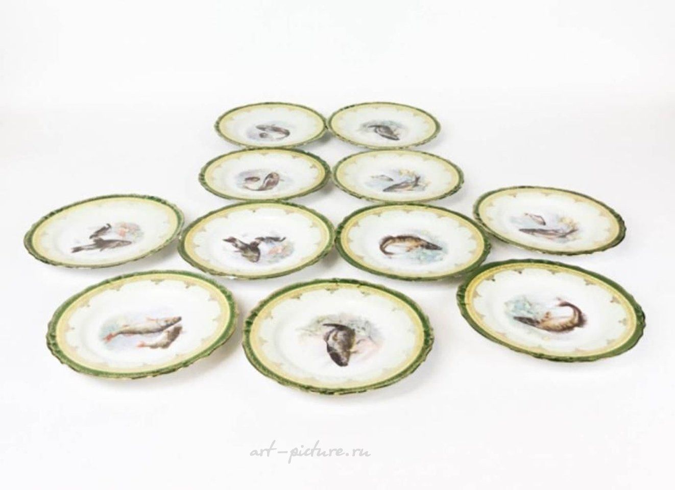 Royal Vienna Porcelain , Set of 11 Royal Vienna Porcelain Fish Plates