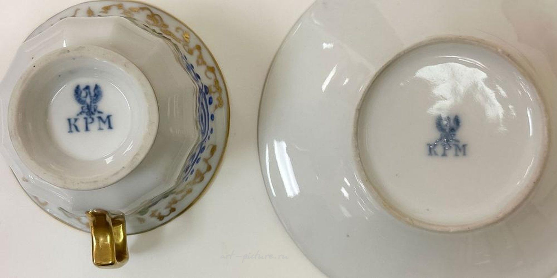 Royal Vienna Porcelain , CHINESE BLUE & WHITE DECORATED PORCELAIN GROUP