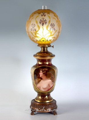 Royal Vienna,  {obj.name}}