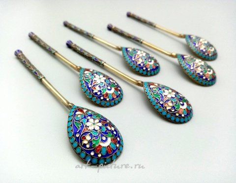 Russian silver, Six silver gilt Russian cloisonne enamel decorated teaspoons...