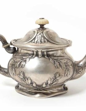 Silver kettle K. Faberge, 1908-1926.