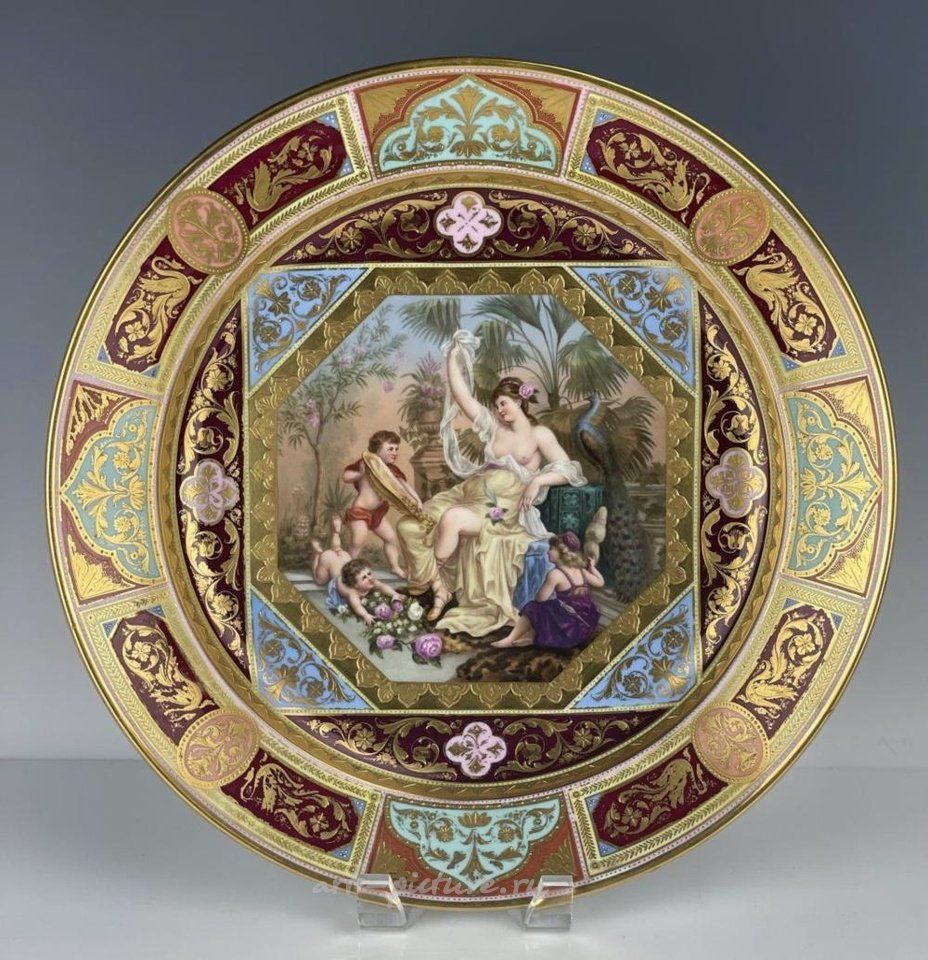 Royal Vienna Porcelain , LARGE ROYAL VIENNA CHARGER