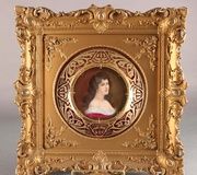 Королевская венская тарелка 19-го века в роскошной раме