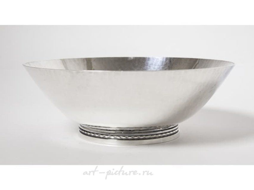 Серебряная ваза ручной работы Eric Lofman