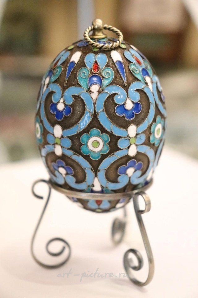 Русское серебро , Императорское русское серебряное яйцо с голубой эмалью