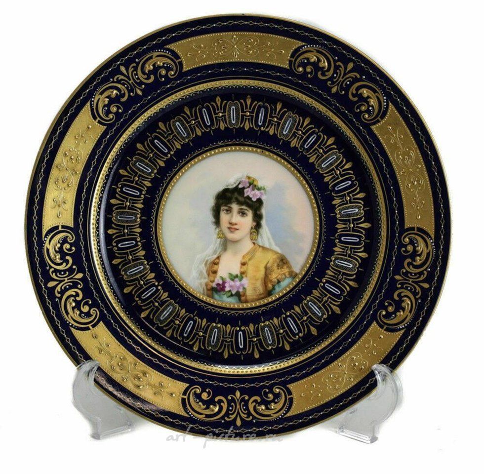 Royal Vienna Porcelain , Royal Vienna Porcelain Portrait Plates, c 1900