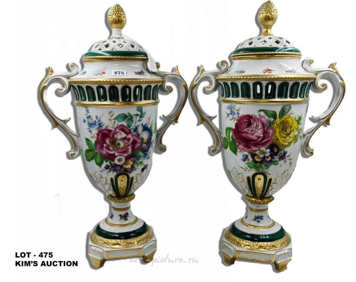 Royal Vienna Porcelain , Pair Royal Vienna floral porcelain & gilt decorated 2 handle...