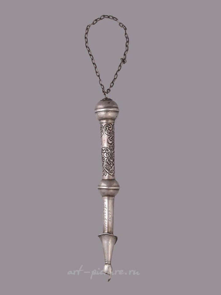 Russian silver , A RUSSIAN SILVER TORAH POINTER YAD WITH NIELLO AND FILIGREE