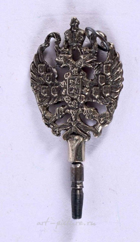 Русское серебро , Антикварный русский серебряный ключ. 4,5 см x 2 см.