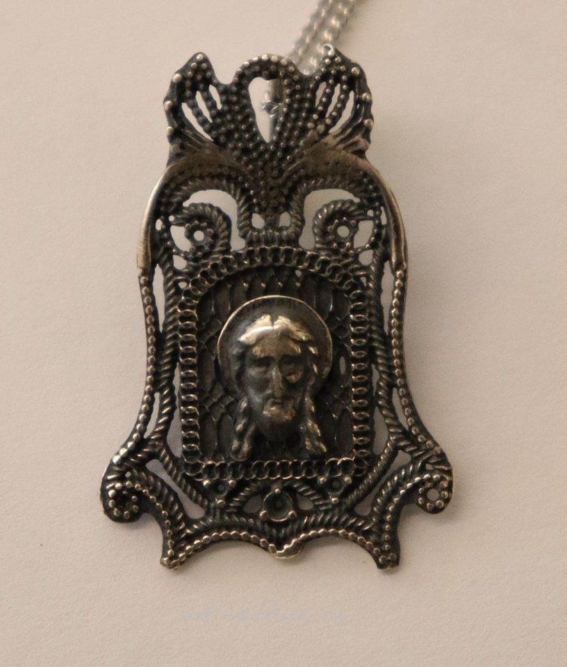 Русское серебро , Серебряная подвеска с иконой Спаса Нерукотворного