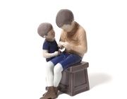 Porcelain figure (figurine) "Tom and Willy (two boys, two brothers)
