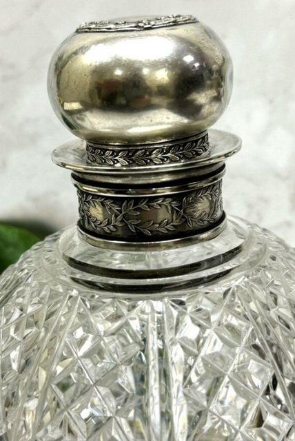 "DECANTER. CRYSTAL, SILVER BOLIN"
