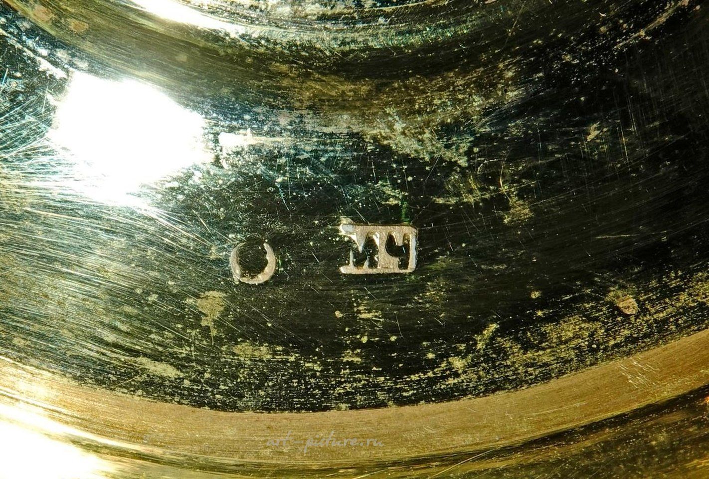 Русское серебро , Кувшин с ручкой из резного хрусталя, серебро (925 проба)