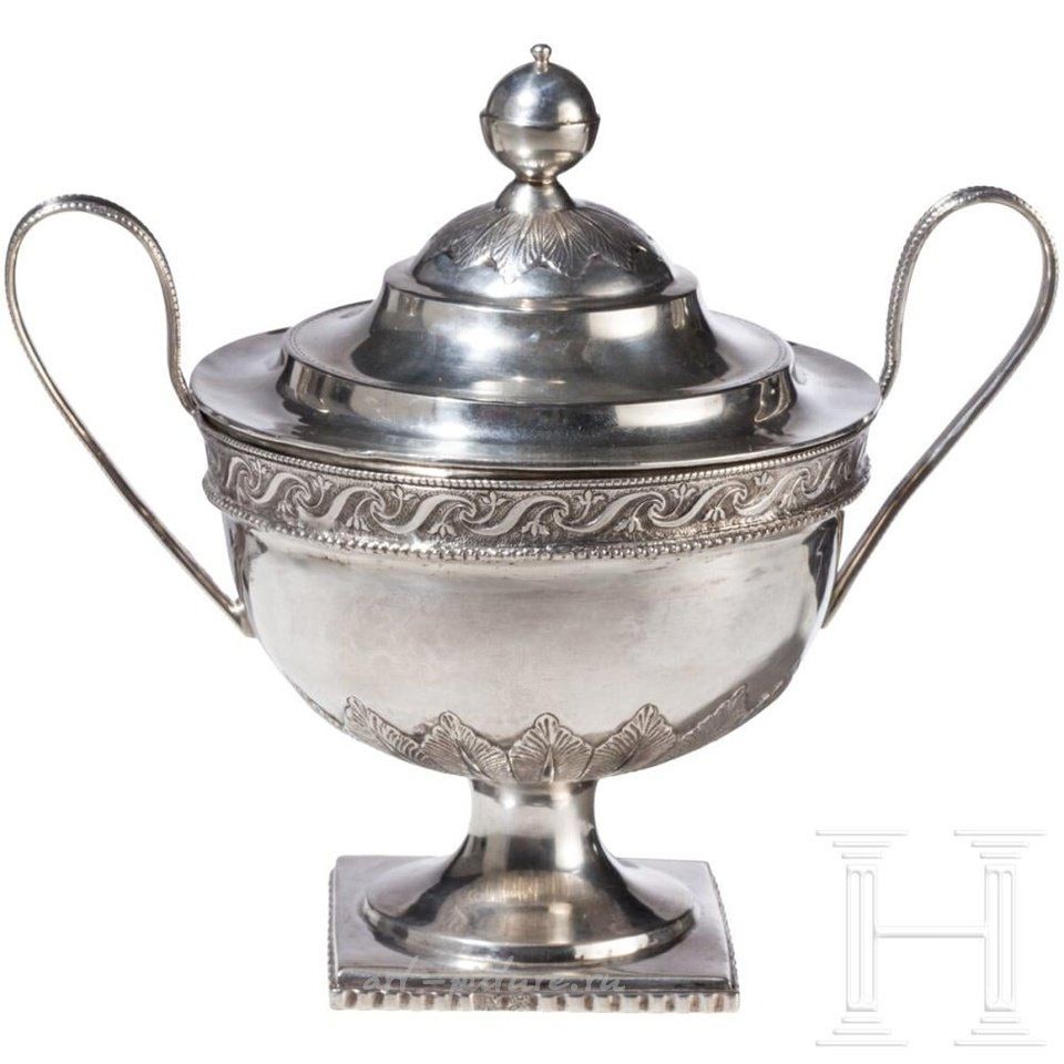 Русское серебро , Серебряная чаша