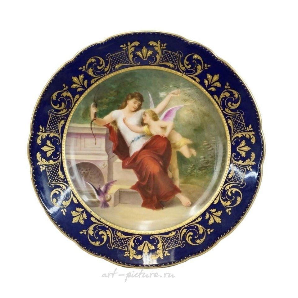 Royal Vienna Porcelain , Royal Vienna Plate