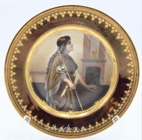 维也纳皇家瓷器, 皇家维也纳肖像盘，女人闻花，高级仿品。
