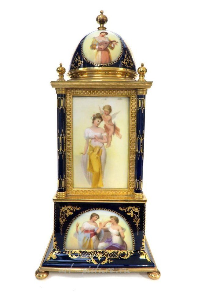 Royal Vienna Porcelain , STUNNING ROYAL VIENNA PORCELAIN CLOCK, CIRCA 1880