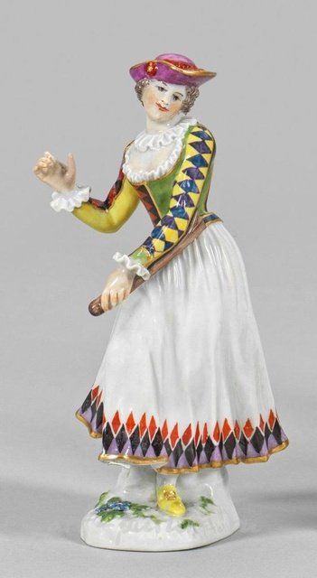 Танцующая Колумбина из итальянской комедии: фарфоровая фигурка Мейссена, 1924-1934 гг.