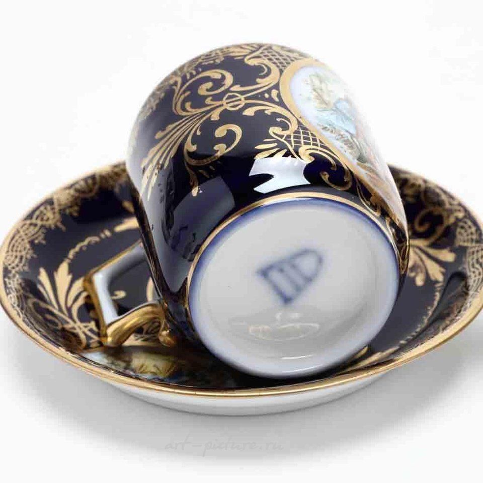 Royal Vienna Porcelain , A Pair of Royal Vienna Covered Jars