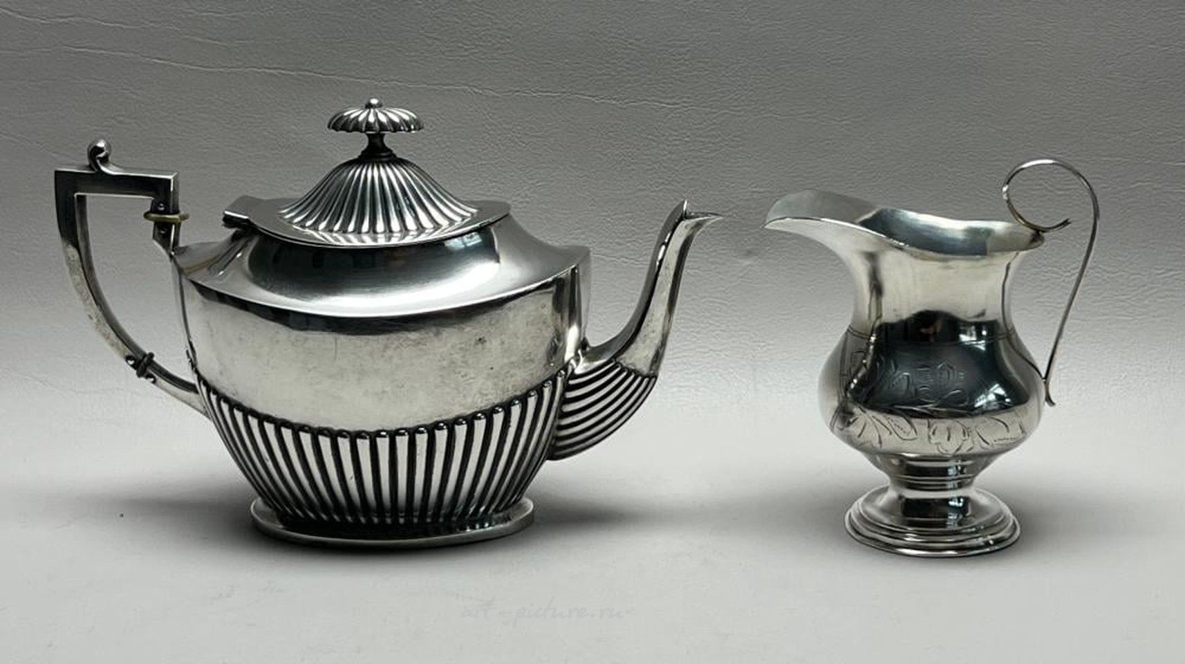 Русское серебро , Императорская русская серебряная чайник и сахарница