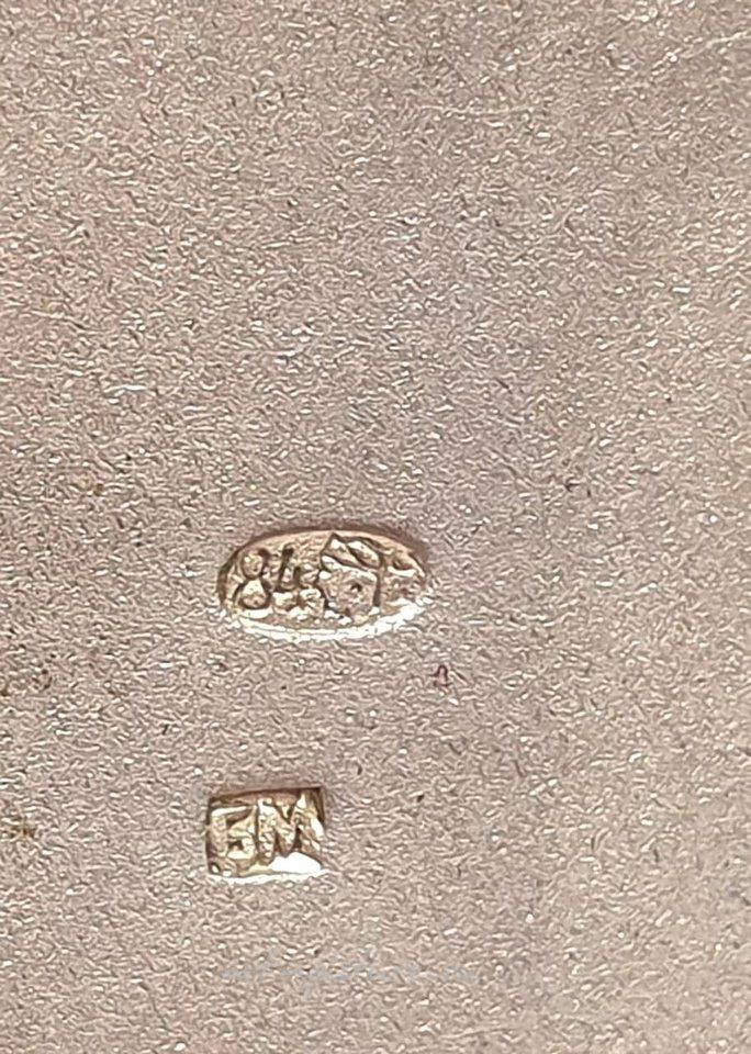 Русское серебро , Шкатулка из русского серебра 84 пробы с подписями и элементами из золота и эмали
