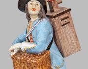 Фарфоровая фигурка мужчины с баррель-органом из серии "Кри де Пари"