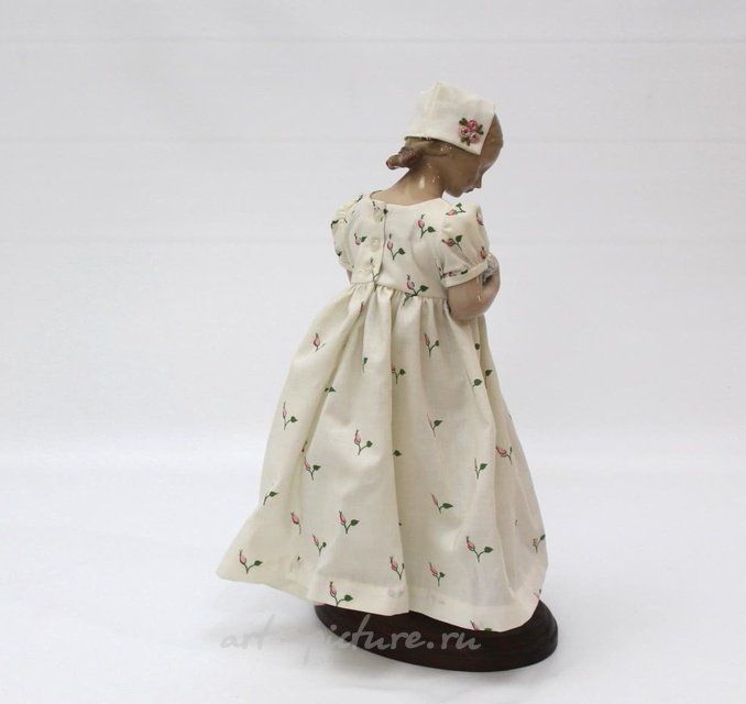 Годовая фарфоровая кукла Мария Mary​.​ Bing & Grondahl