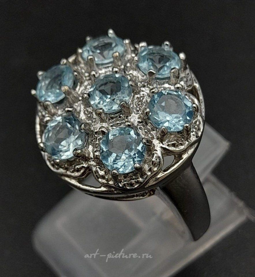 Русское серебро , Серебряное кольцо с русским апатитом