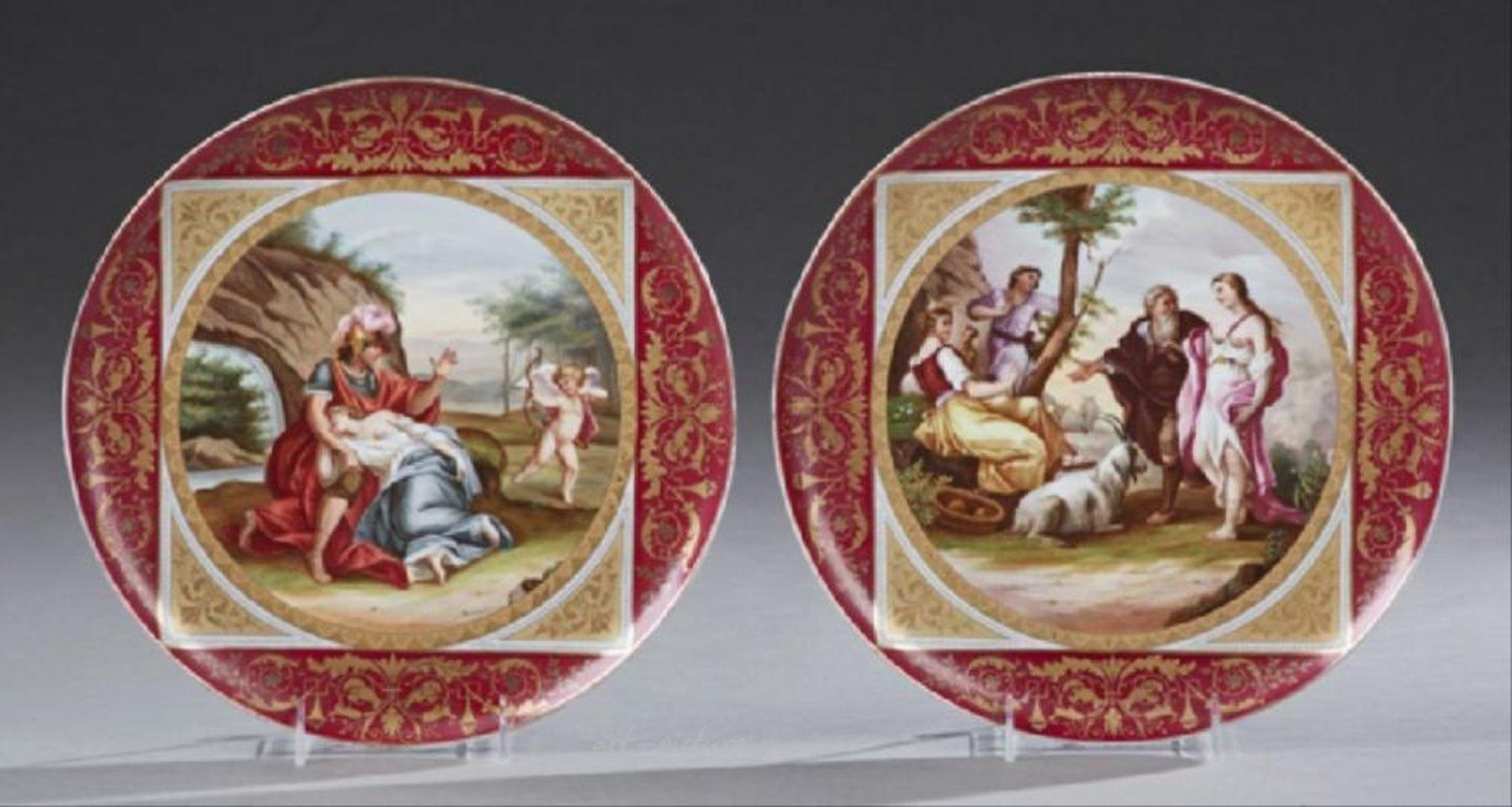 Royal Vienna , Фарфоровые подносы Королевской Вены, 19-й век, с золочением и росписью