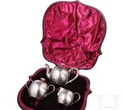 Русский серебряный чайный набор из трех предметов, Санкт-Петербург, Алекса...