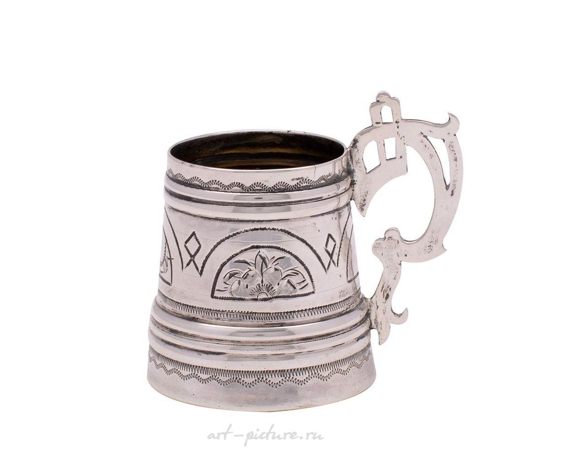 Русское серебро , Русская серебряная чаша, изготовленная Виктором Савинковым в Москве