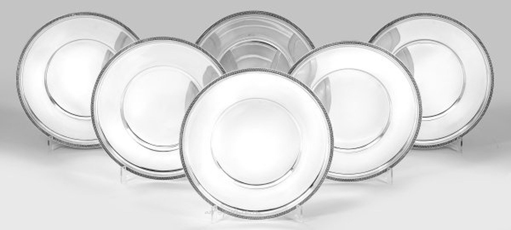 Sentence of six elegant place settings