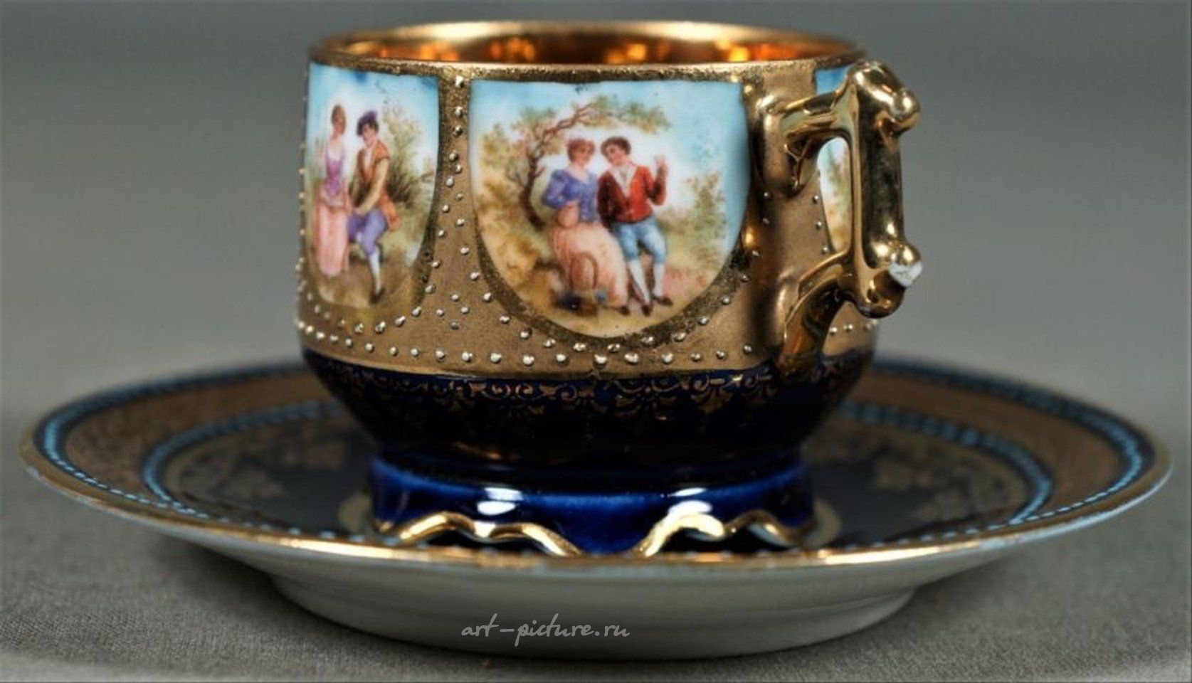 Royal Vienna , Фарфоровая чашка и блюдце Royal Vienna Demitasse