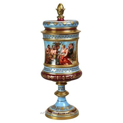 Royal Vienna Porcelain,  {obj.name}}