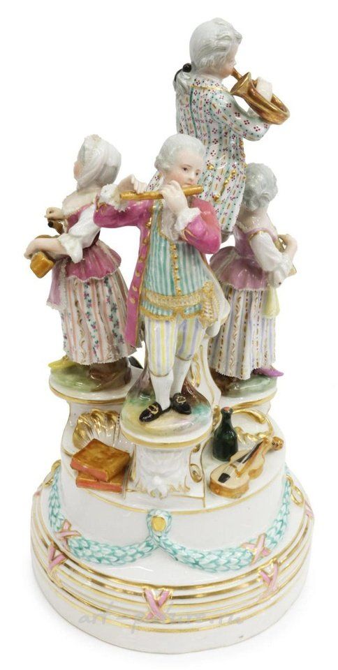 Royal Vienna Porcelain , SEVRES STYLE METAL-MOUNTED PORCELAIN CENTERPIECE