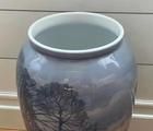 Статуэтка Unique porcelain vase wi…