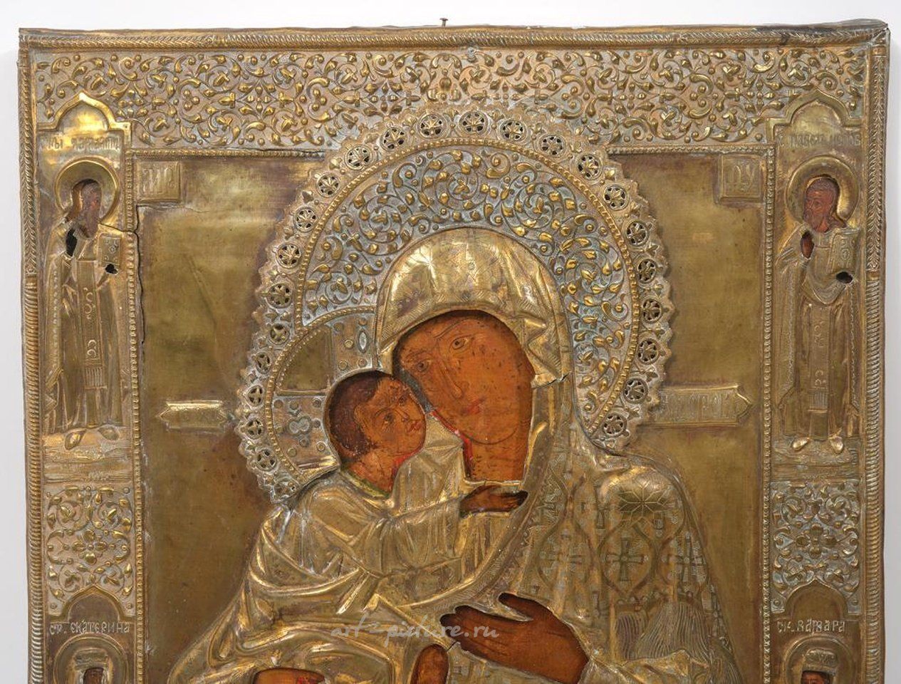 Русское серебро , Четыре русских иконы включают "Богородицу"